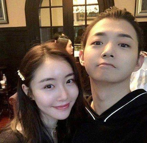 全娱乐圈带凳子吃瓜,带凳子吃瓜,揭秘明星幕后故事